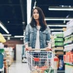 Niente voti o slogan, tante informazioni chiare a portata di app: così Weeshop rende la spesa più consapevole